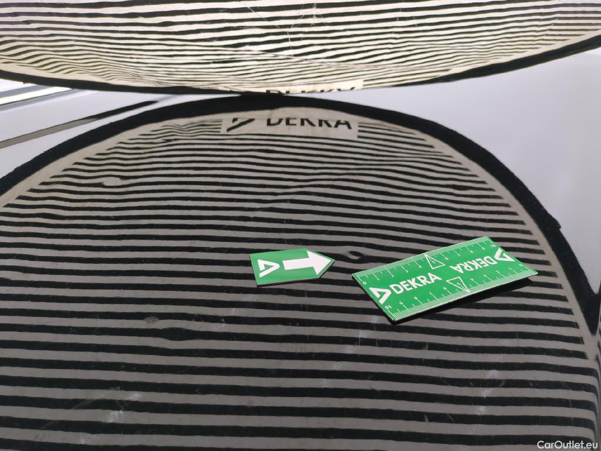  Toyota  Corolla TOYOTA  Touring Sports / 2018 / 5P / Break Hybride 184h Dynamic Business Stage Acad #57