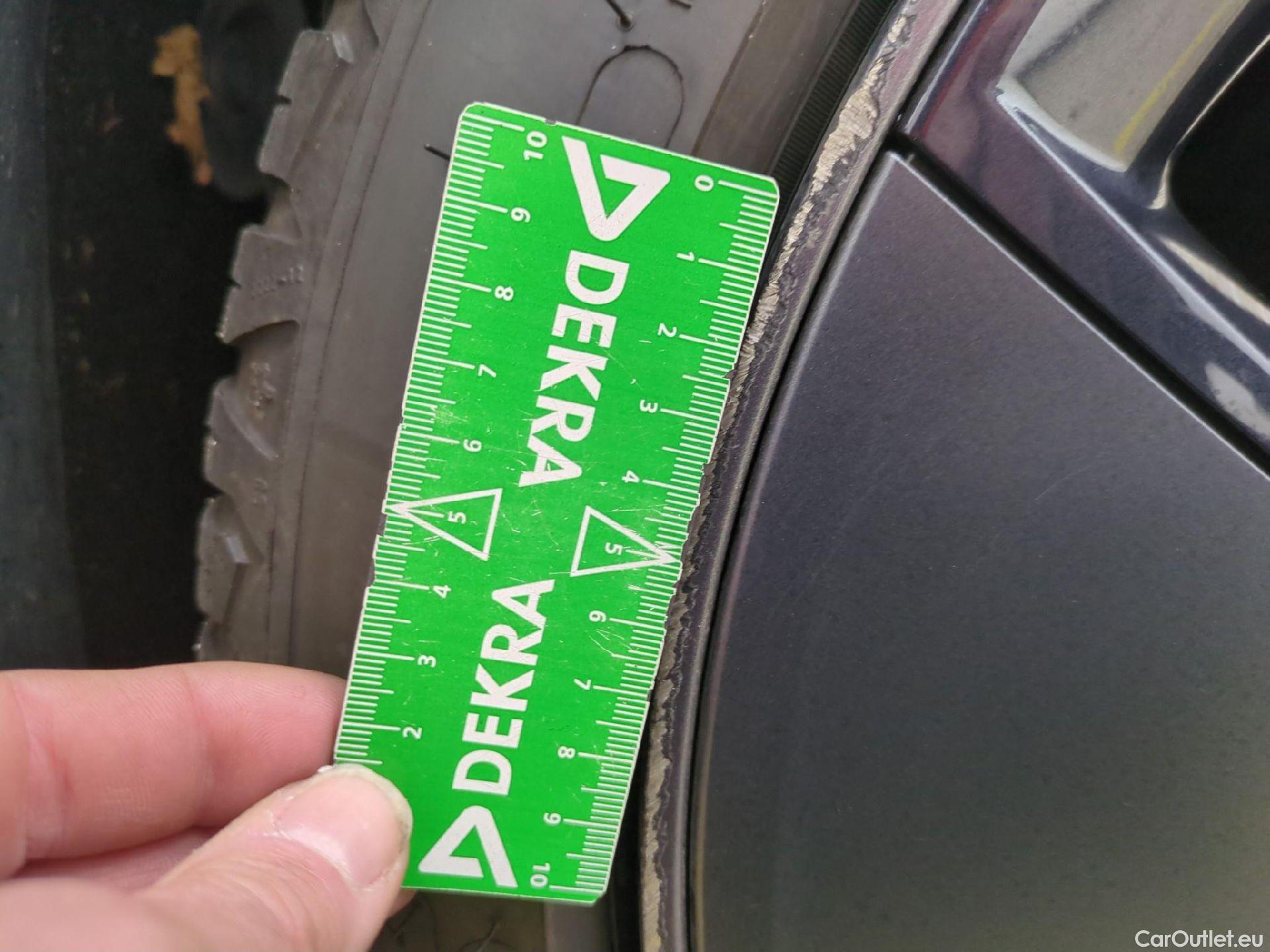  Tesla  Model 3 TESLA  / 2018 / 4P / Berline Autonomie Standard Plus RWD #5