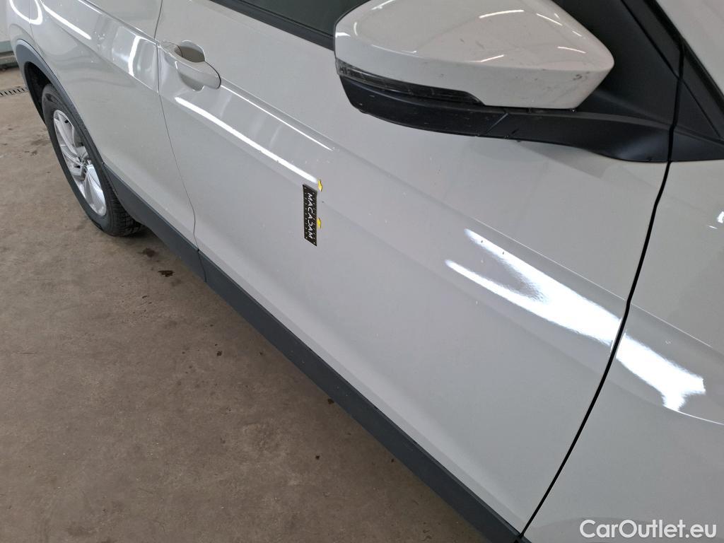  Volkswagen  T-CROSS VOLKSWAGEN  / 2018 / 5P / SUV 1.0 TSI 110ch Life Plus #8