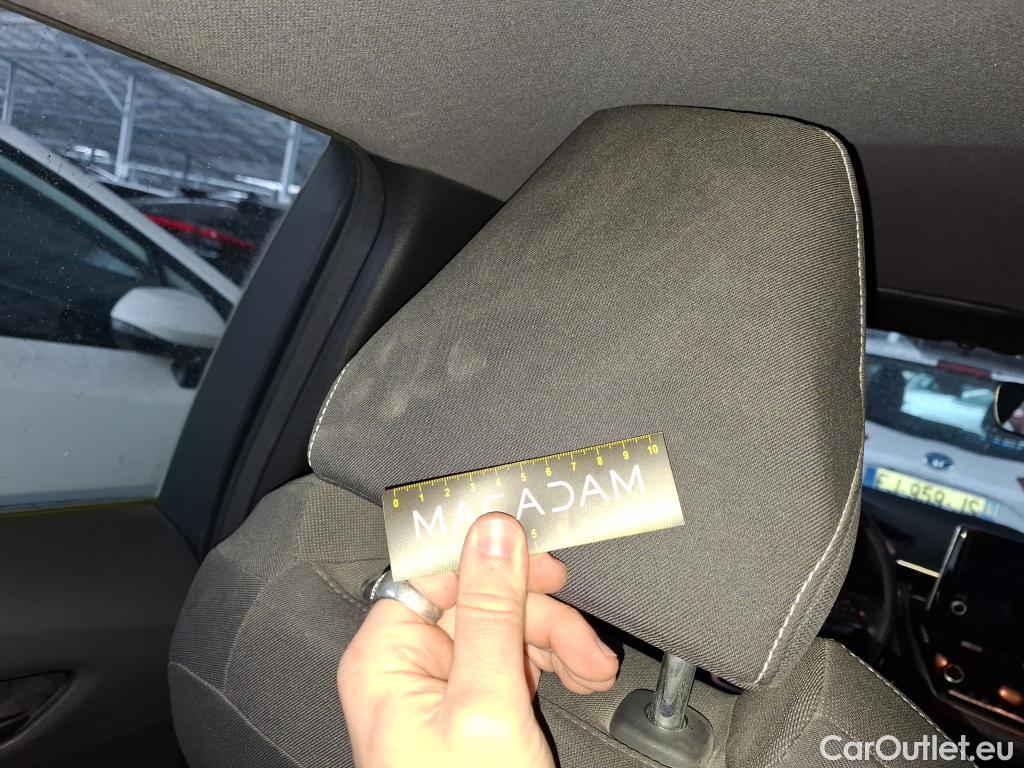  Toyota  Corolla TOYOTA  Touring Sports / 2018 / 5P / Break Hybride 122h Dynamic Business Beyond Zer #40