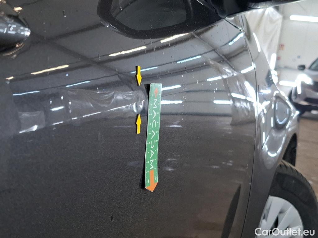  Toyota  Yaris TOYOTA  Hybride / 2019 / 5P / Berline Hybride 116h France Business Stage Acad #31