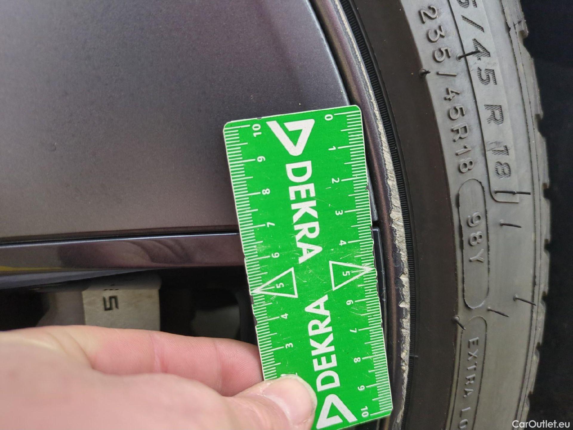  Tesla  Model 3 TESLA  / 2018 / 4P / Berline Autonomie Standard Plus RWD #3