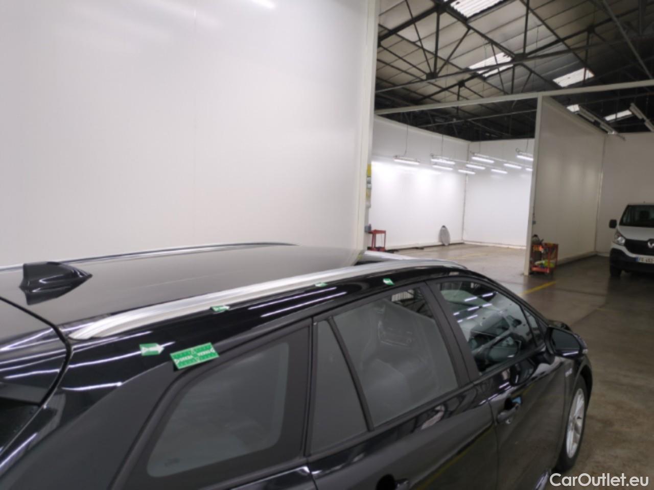  Toyota  Corolla TOYOTA  Touring Sports / 2018 / 5P / Break Hybride 184h Dynamic Business Stage Acad #42