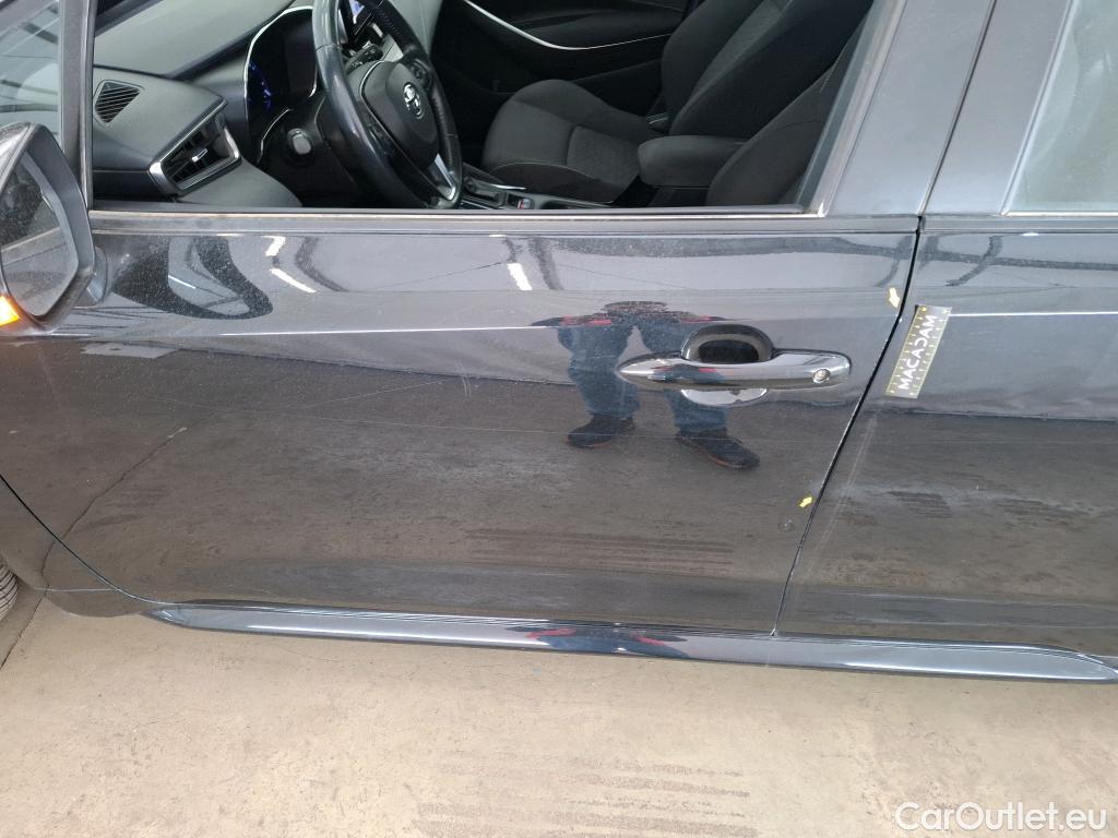  Toyota  Corolla TOYOTA  Touring Sports / 2018 / 5P / Break Hybride 122h Dynamic Business Beyond Zer #3