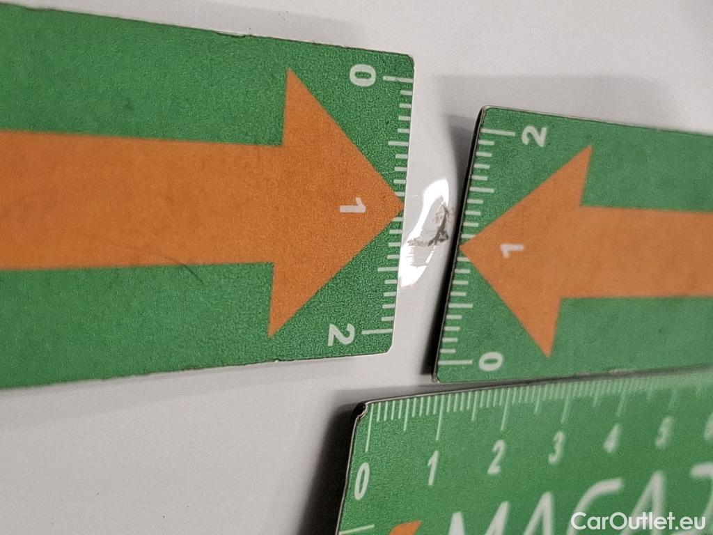  Toyota  Yaris TOYOTA  Hybride / 2019 / 5P / Berline Hybride 116h Dynamic Business Beyond Zer #17