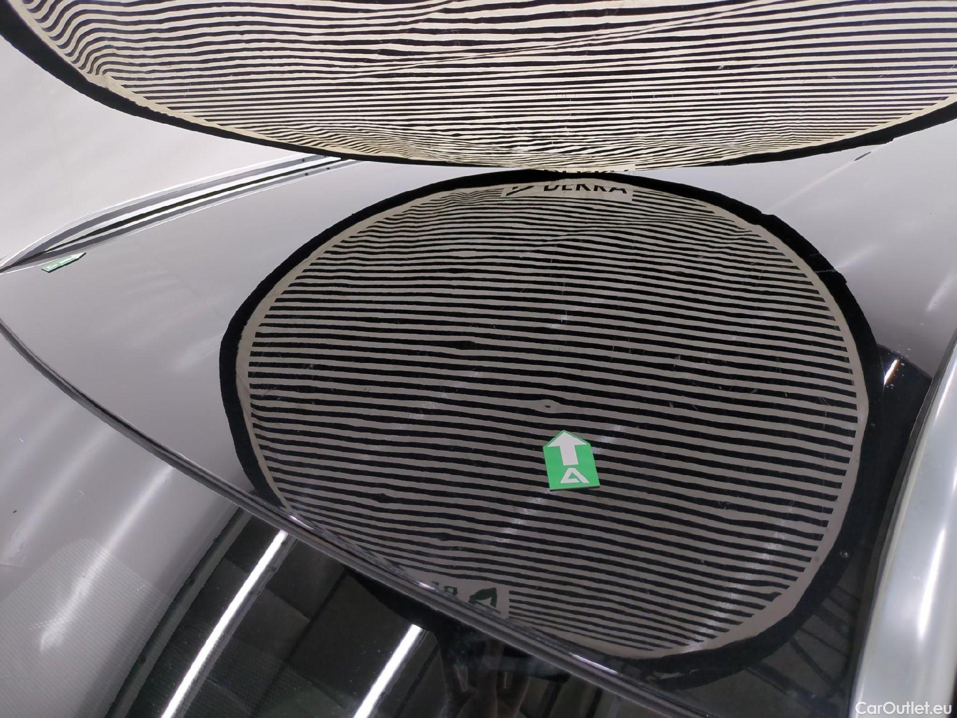  Toyota  Corolla TOYOTA  Touring Sports / 2018 / 5P / Break Hybride 184h Dynamic Business Stage Acad #56