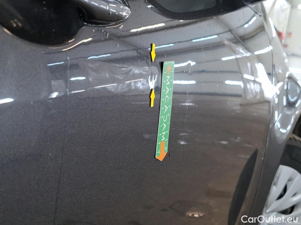  Toyota  Yaris TOYOTA  Hybride / 2019 / 5P / Berline Hybride 116h France Business Stage Acad #30