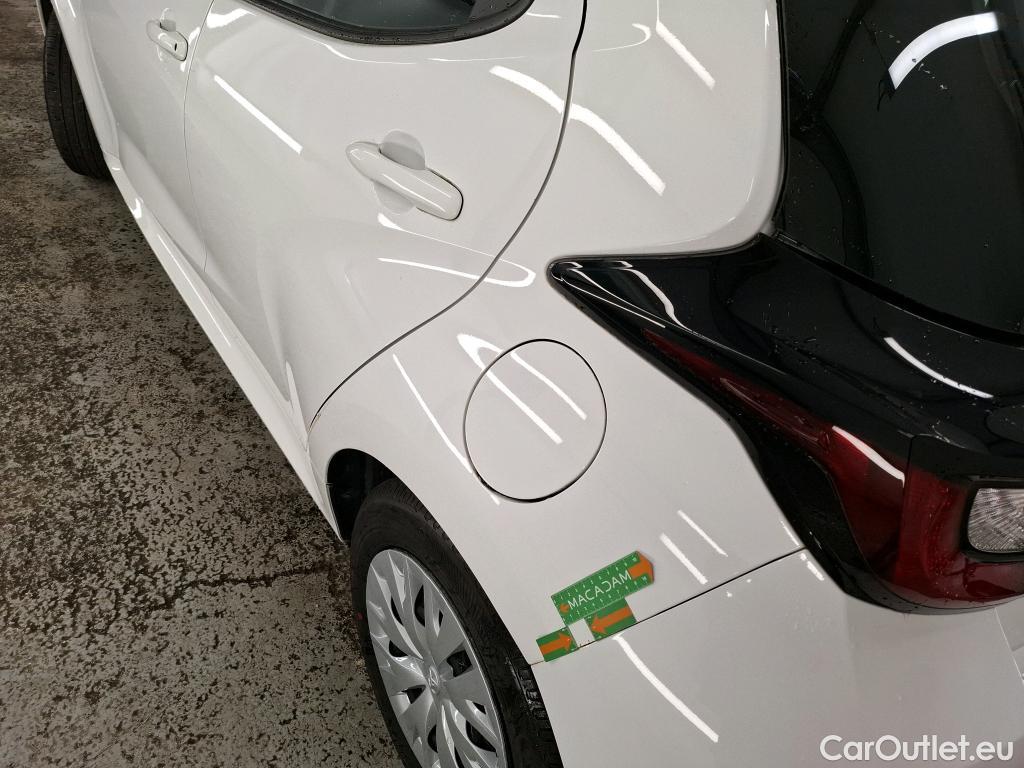  Toyota  Yaris TOYOTA  Hybride / 2019 / 5P / Berline Hybride 116h Dynamic Business Beyond Zer #7