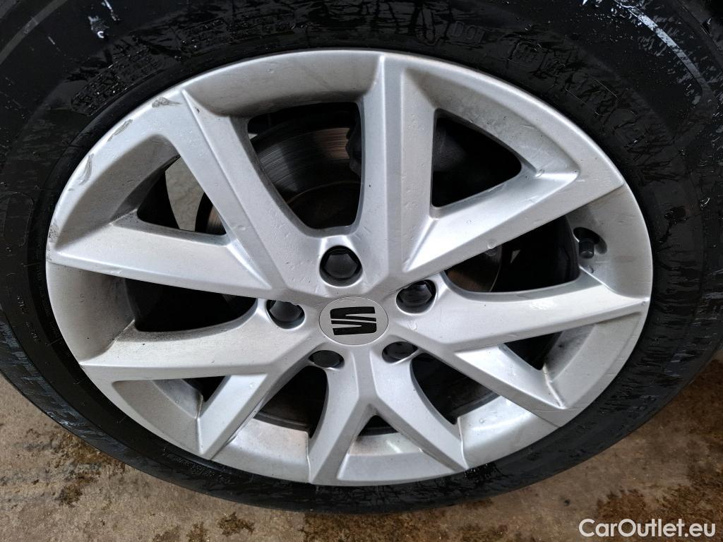  Seat  Leon SEAT  Sportstourer / 2020 / 5P / Break 2.0 TDI 150 DSG S&S Style Business #12