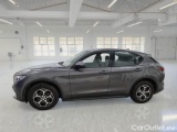  Alfa Romeo   STELVIO ALFA ROMEO / 2017 / 5P / SUV 2.2 TD 190 CV SUPER BUSINESS AT8 Q4 #8