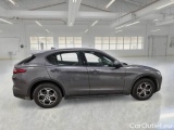  Alfa Romeo   STELVIO ALFA ROMEO / 2017 / 5P / SUV 2.2 TD 190 CV SUPER BUSINESS AT8 Q4 #7