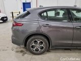  Alfa Romeo   STELVIO ALFA ROMEO / 2017 / 5P / SUV 2.2 TD 190 CV SUPER BUSINESS AT8 Q4 #32