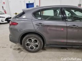  Alfa Romeo   STELVIO ALFA ROMEO / 2017 / 5P / SUV 2.2 TD 190 CV SUPER BUSINESS AT8 Q4 #30