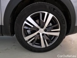  Peugeot  3008 PEUGEOT  / 2020 / 5P / SUV BLUEHDI 130 EAT8 SeS ALLURE #17