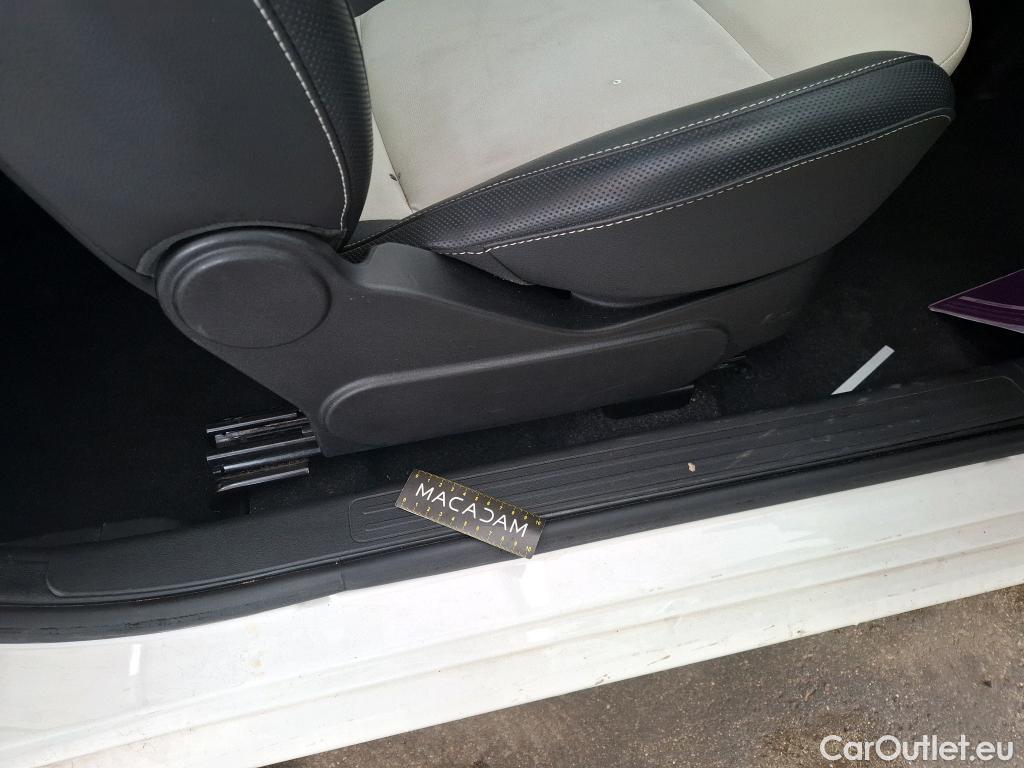  Fiat  500 FIAT  2015 3P Berline Hybrid 10 BSG 70 ch Dolcevita #11