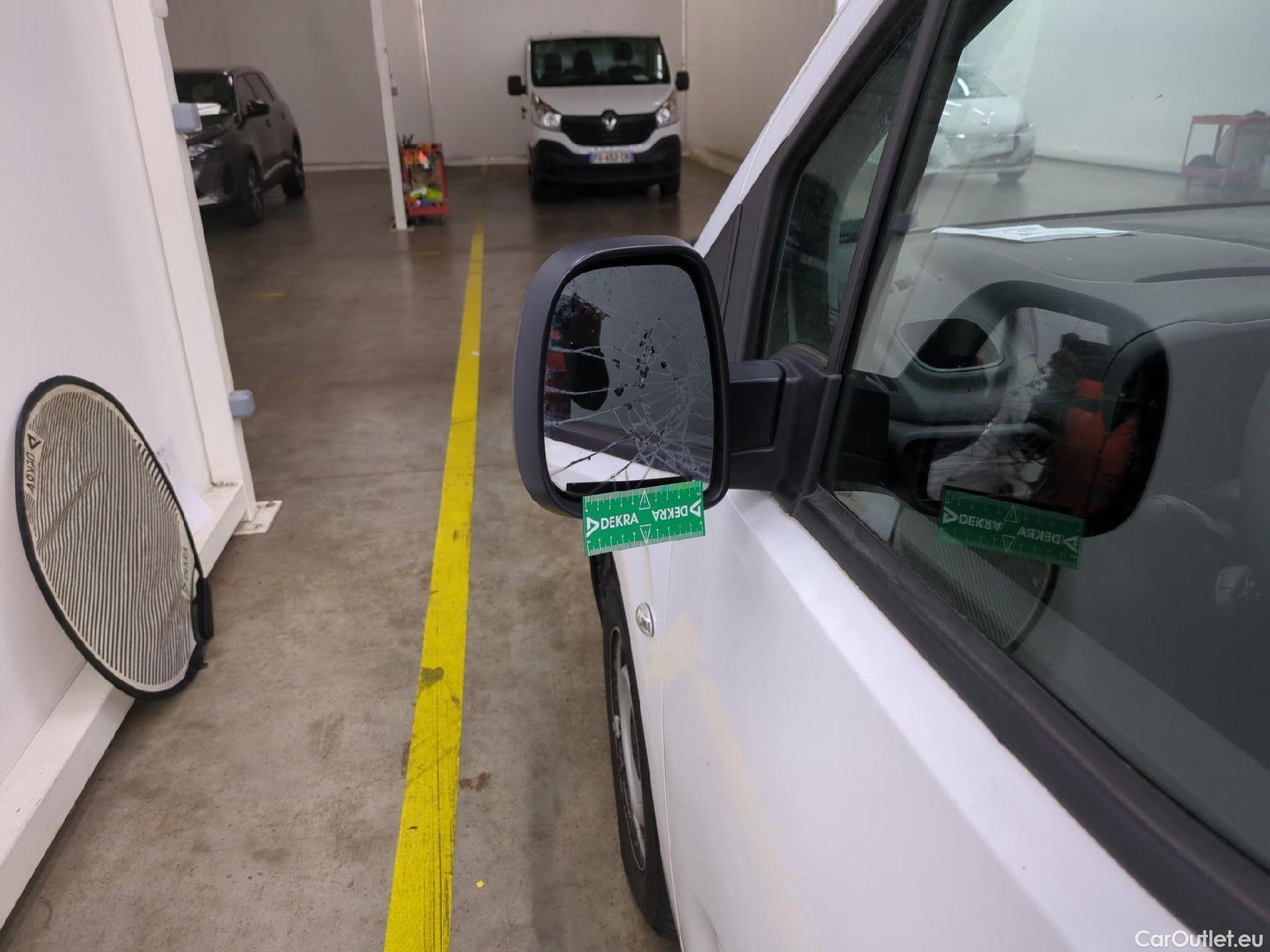  Citroen  Berlingo  Fourgon Club M 650 1.5 BlueHDi 75CV BVM5 E6dT #14