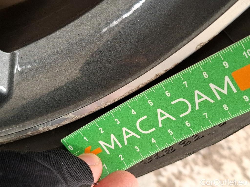  Bmw  Serie 1 Série 1 Berline 118 i Edition Sport 1.5 135CV BVA7 E6d #34