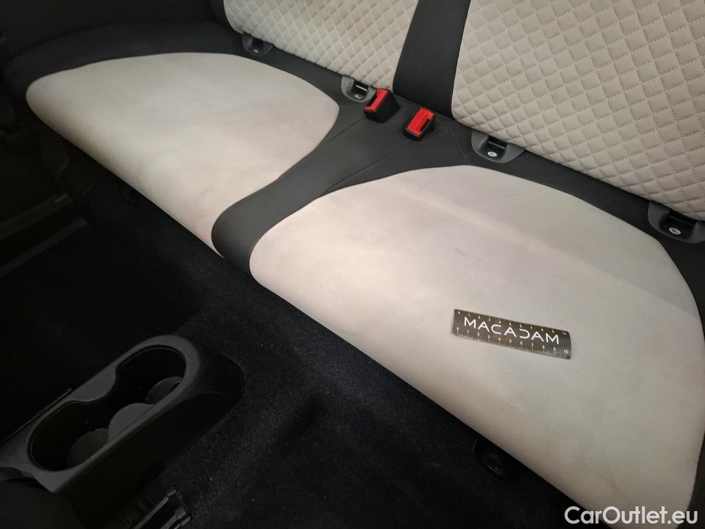  Fiat  500 FIAT  2015 3P Berline Hybrid 10 BSG 70 ch Dolcevita #24