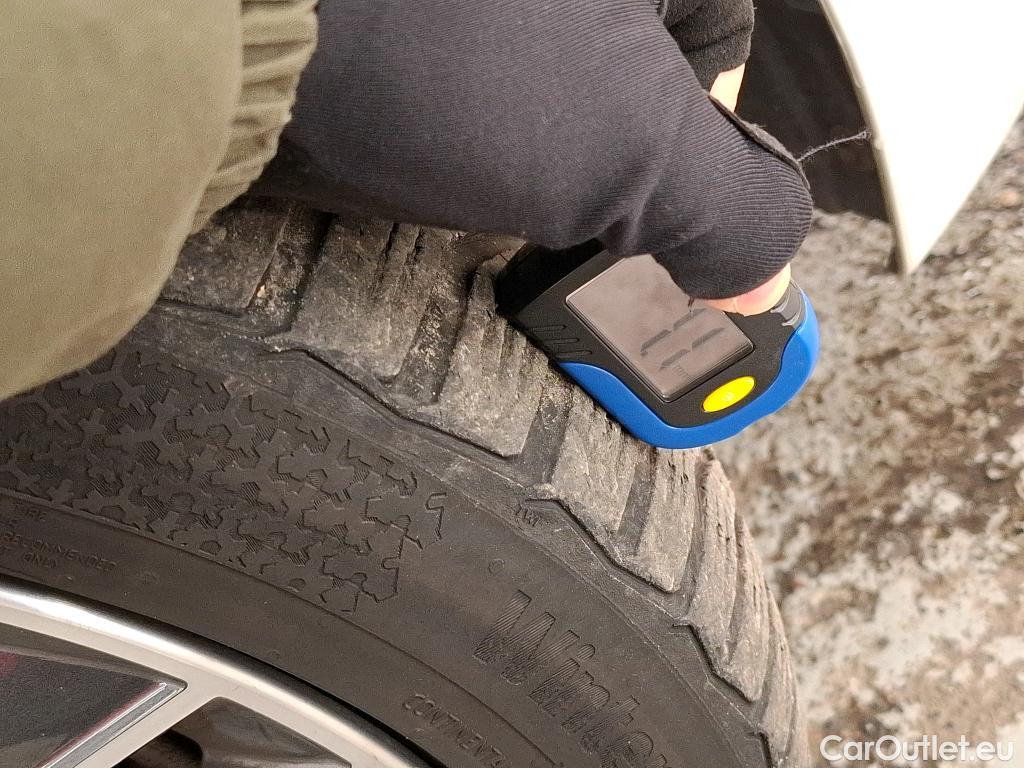  Bmw  Serie 1 Série 1 Berline 118 i Edition Sport 1.5 135CV BVA7 E6d #22