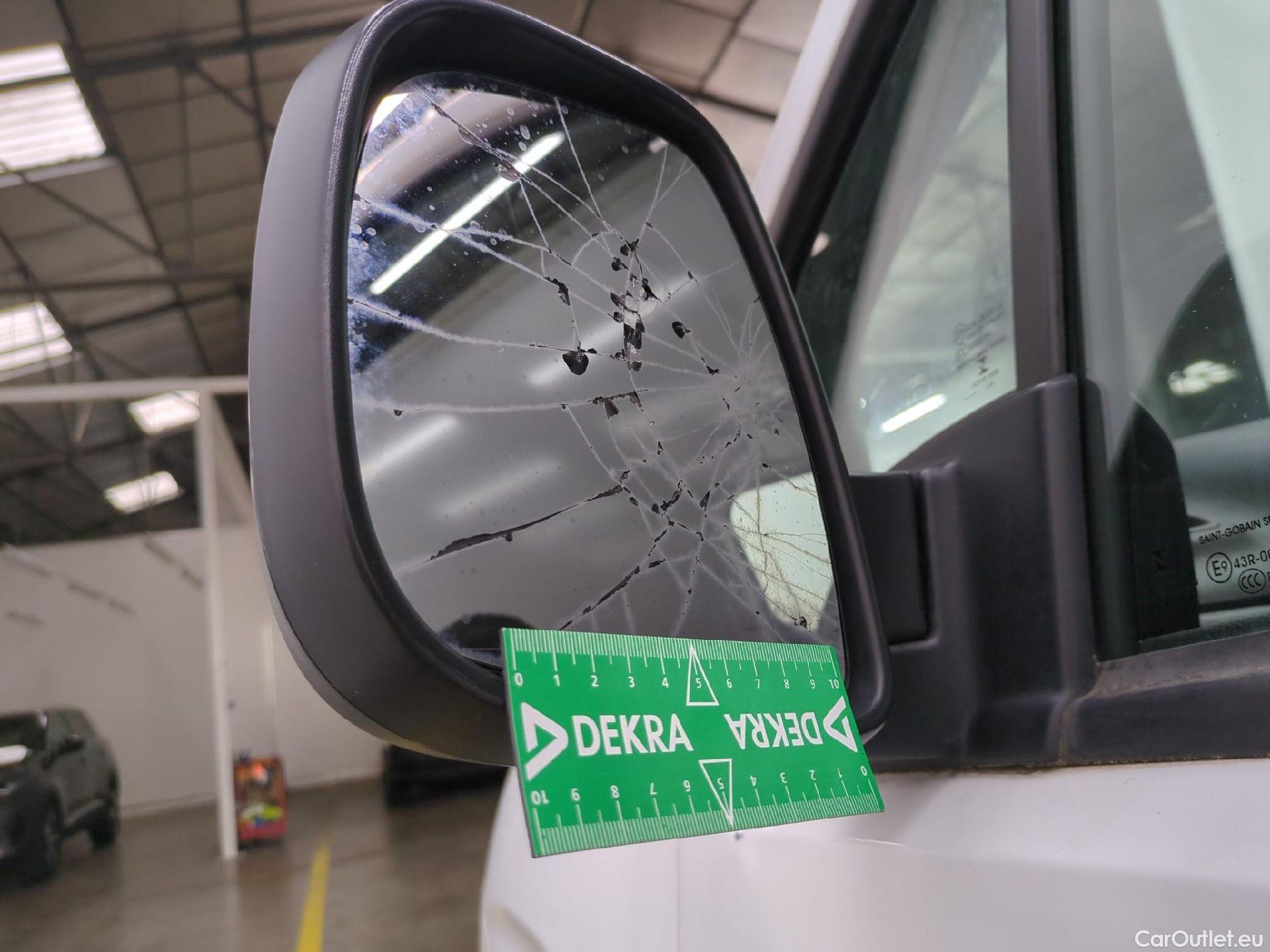  Citroen  Berlingo  Fourgon Club M 650 1.5 BlueHDi 75CV BVM5 E6dT #15