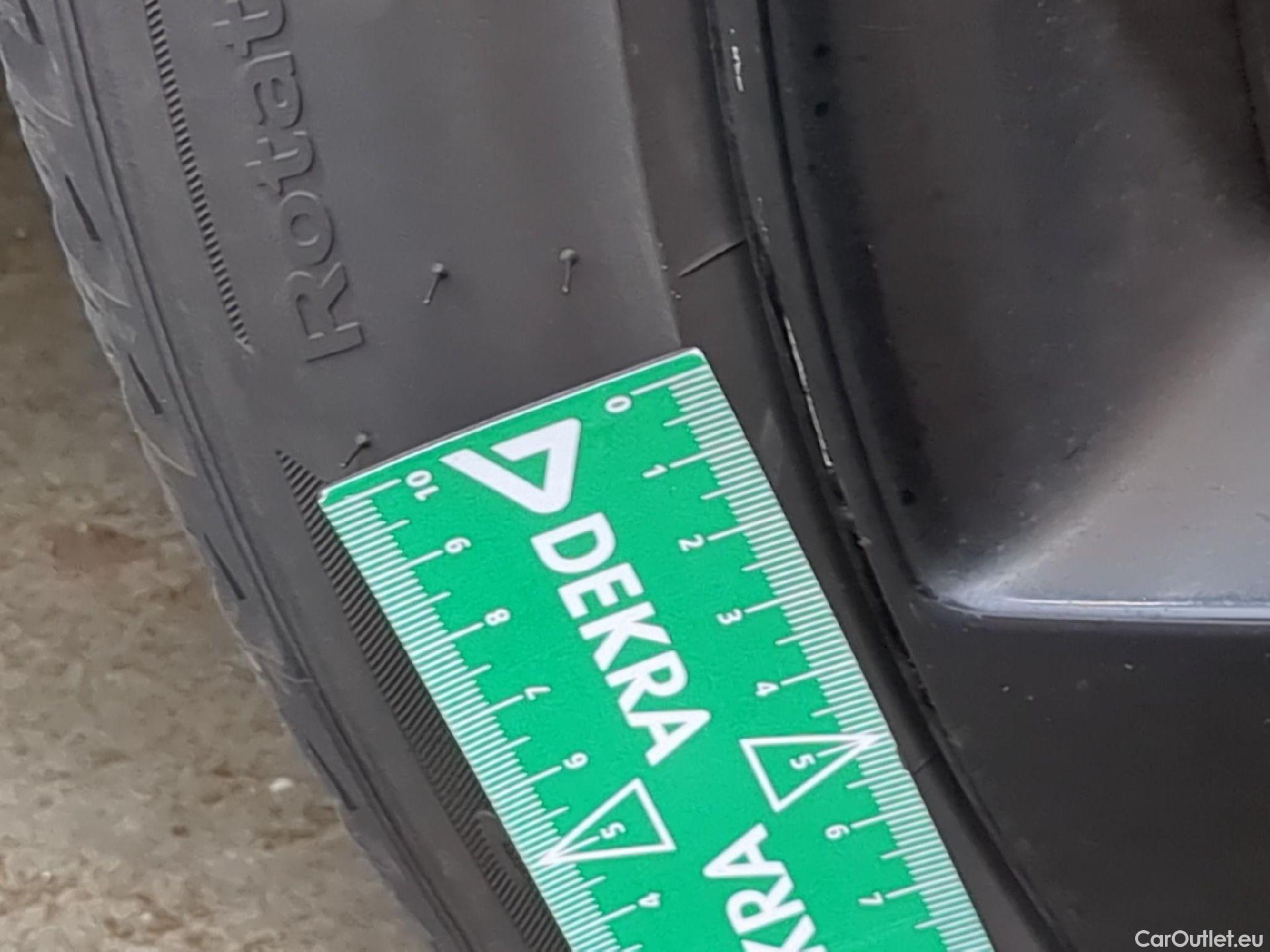  Bmw  X1 Série  sDrive16d Lounge 1.5 115CV BVA7 E6d #9