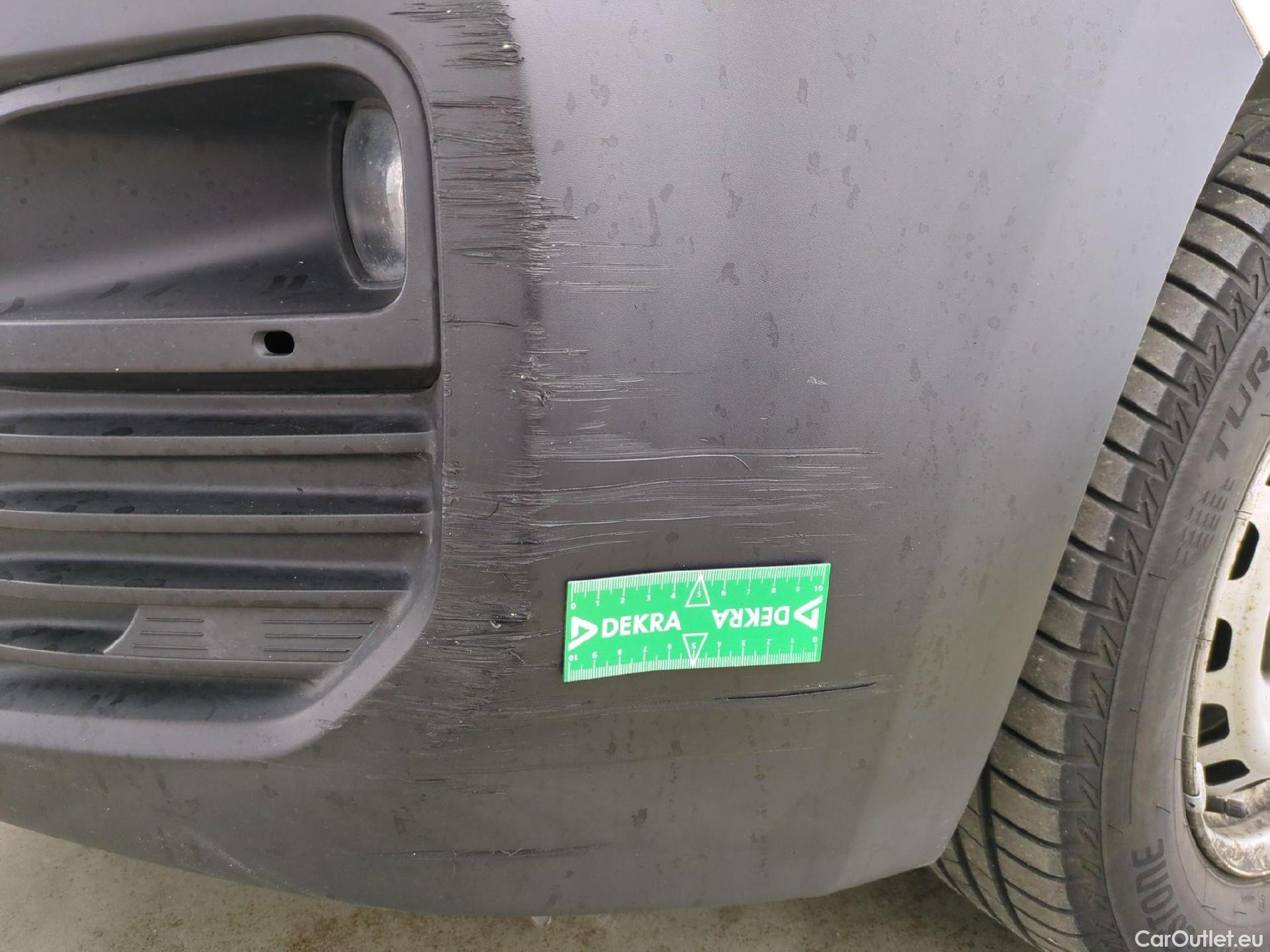  Citroen  Berlingo  Fourgon Club M 650 1.5 BlueHDi 75CV BVM5 E6dT #4