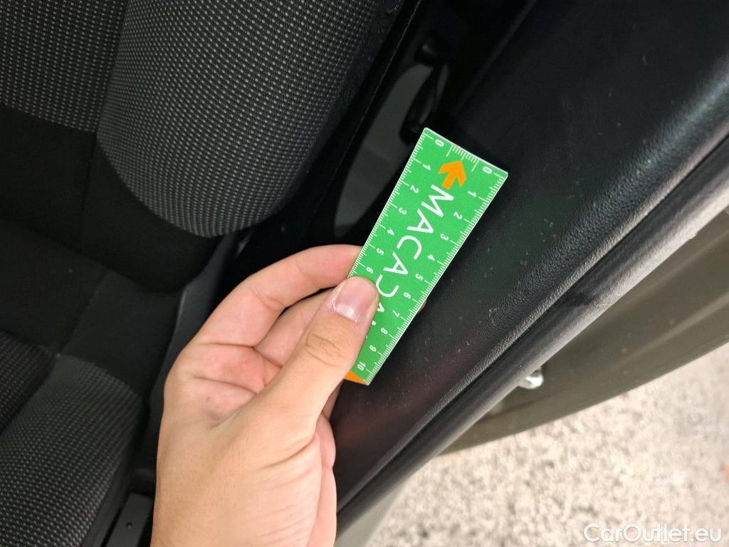  Citroen  C3  Max 1.2 PureTech 80CV BVM5 6E #2