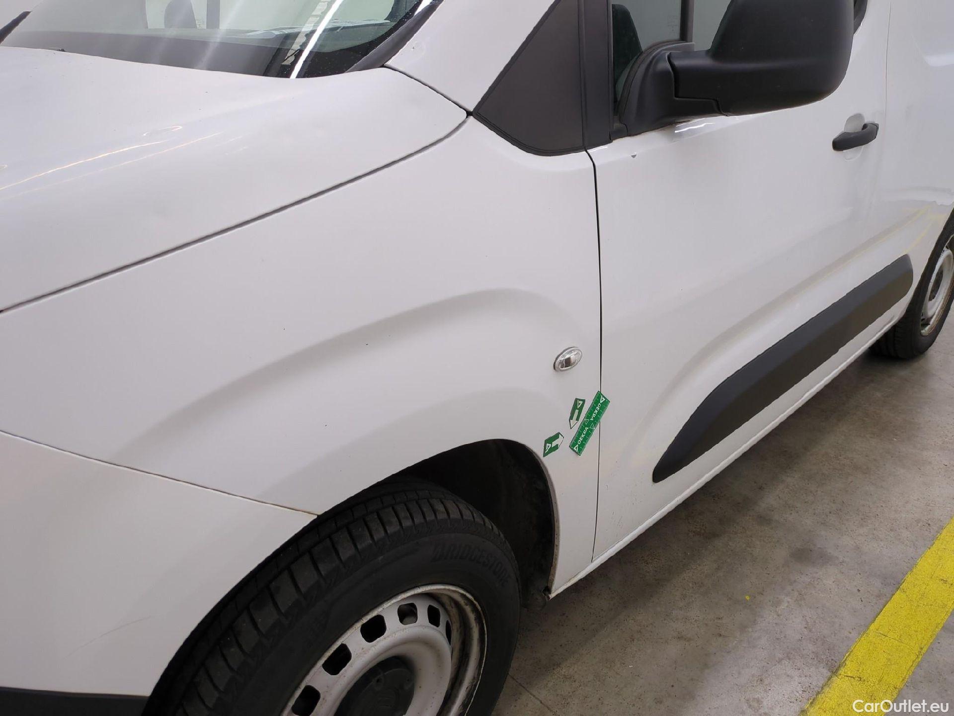  Citroen  Berlingo  Fourgon Club M 650 1.5 BlueHDi 75CV BVM5 E6dT #6