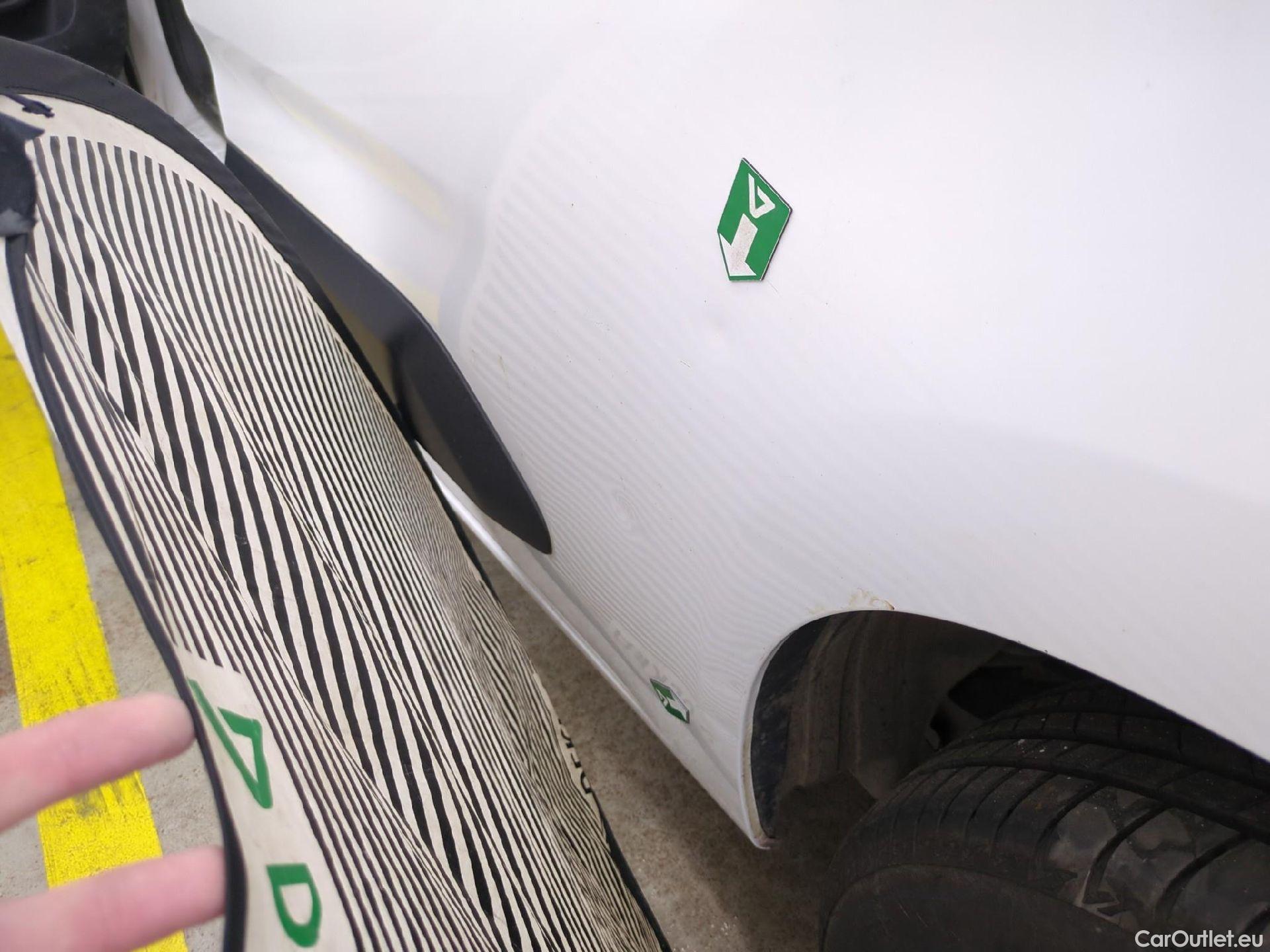  Citroen  Berlingo  Fourgon Club M 650 1.5 BlueHDi 75CV BVM5 E6dT #25