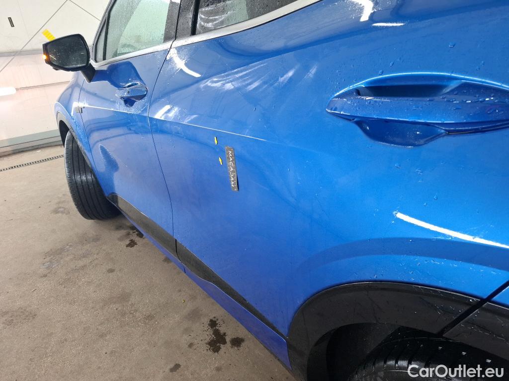  KIA  Sportage KIA  / 2021 / 5P / SUV 1.6 T-GDI 230 HEV AUTO 4WD GT-LINE PREMI #9