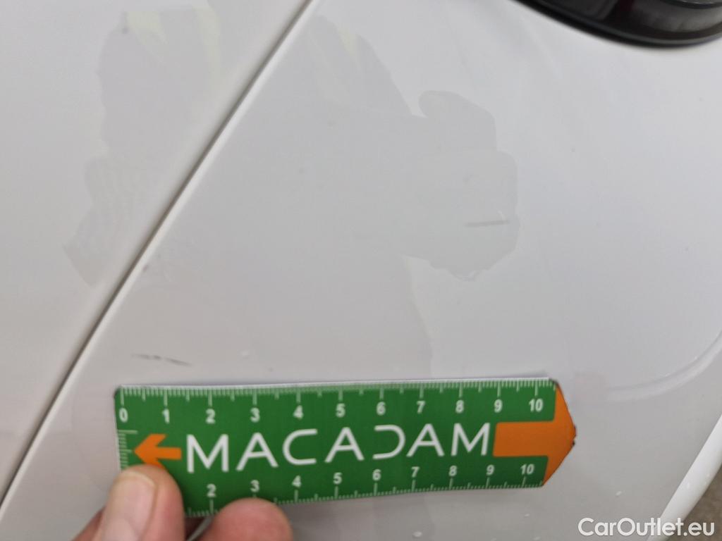  Peugeot  208  Premium 1.5 HDi 100CV BVM6 E6d #9