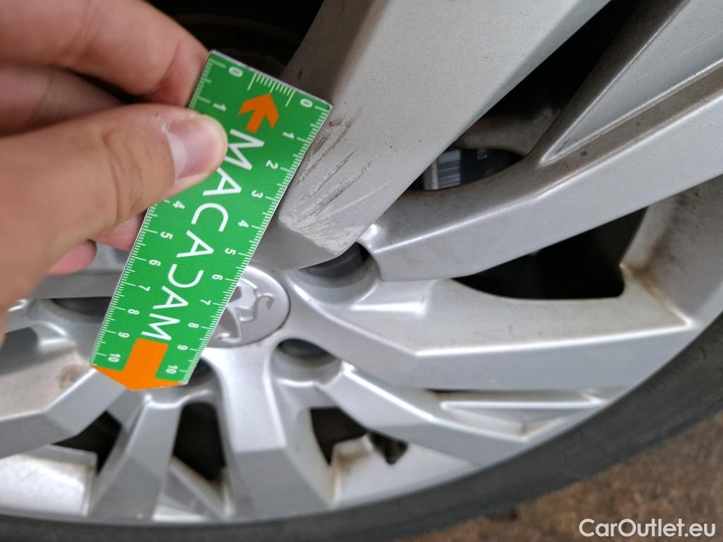  Peugeot  3008  Active Business 1.5 HDi 130CV BVM6 E6d #13