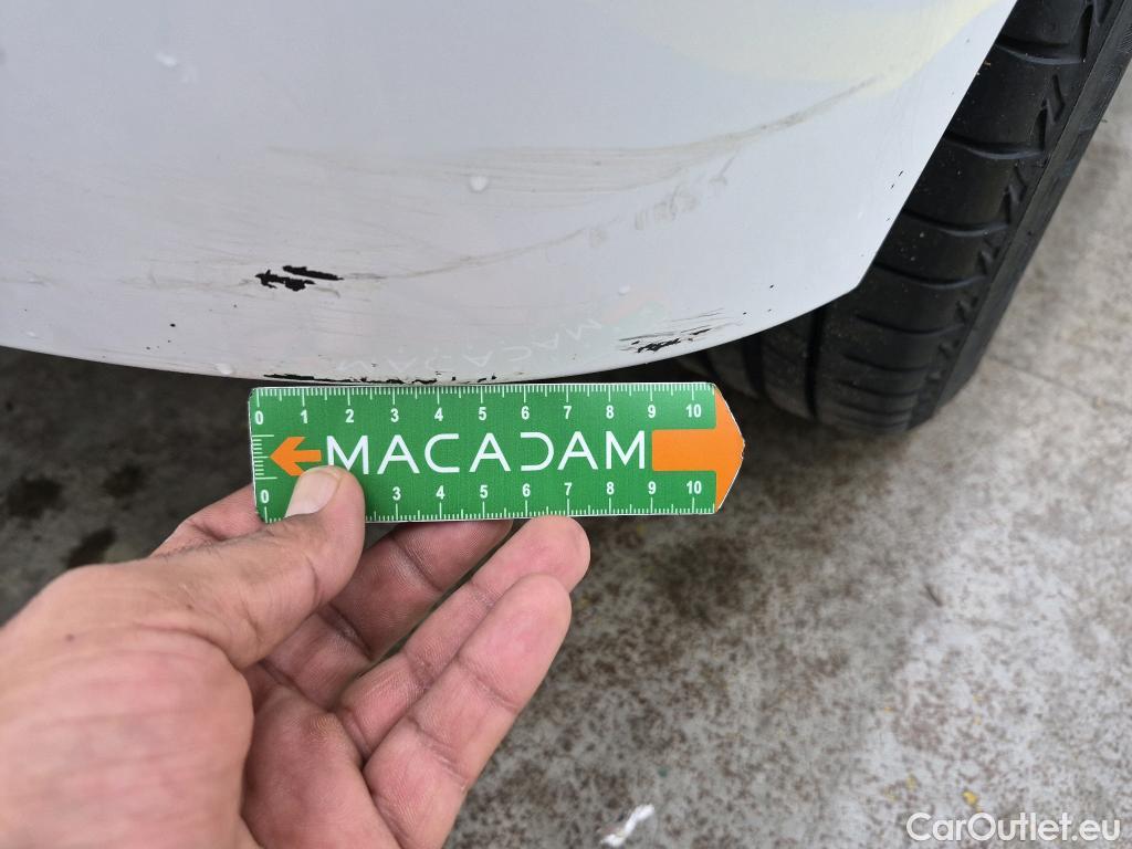  Peugeot  208  Premium 1.5 HDi 100CV BVM6 E6d #2