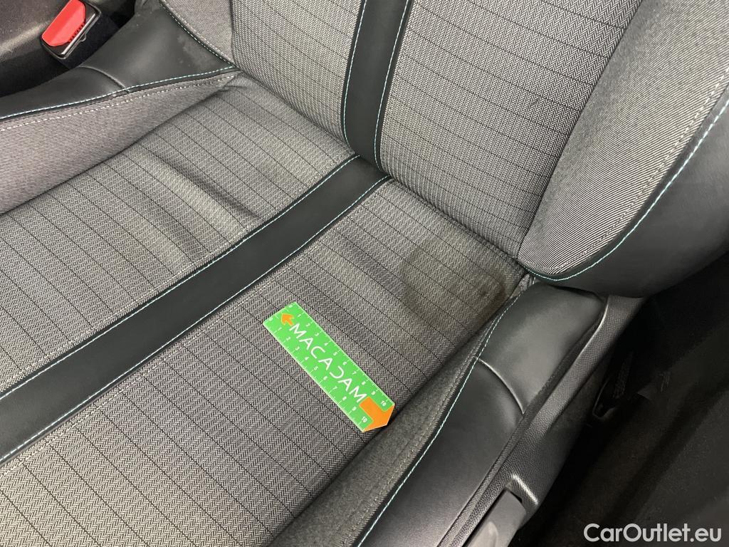  Peugeot  2008  Allure Business 1.5 HDi 110CV BVM6 E6d #9