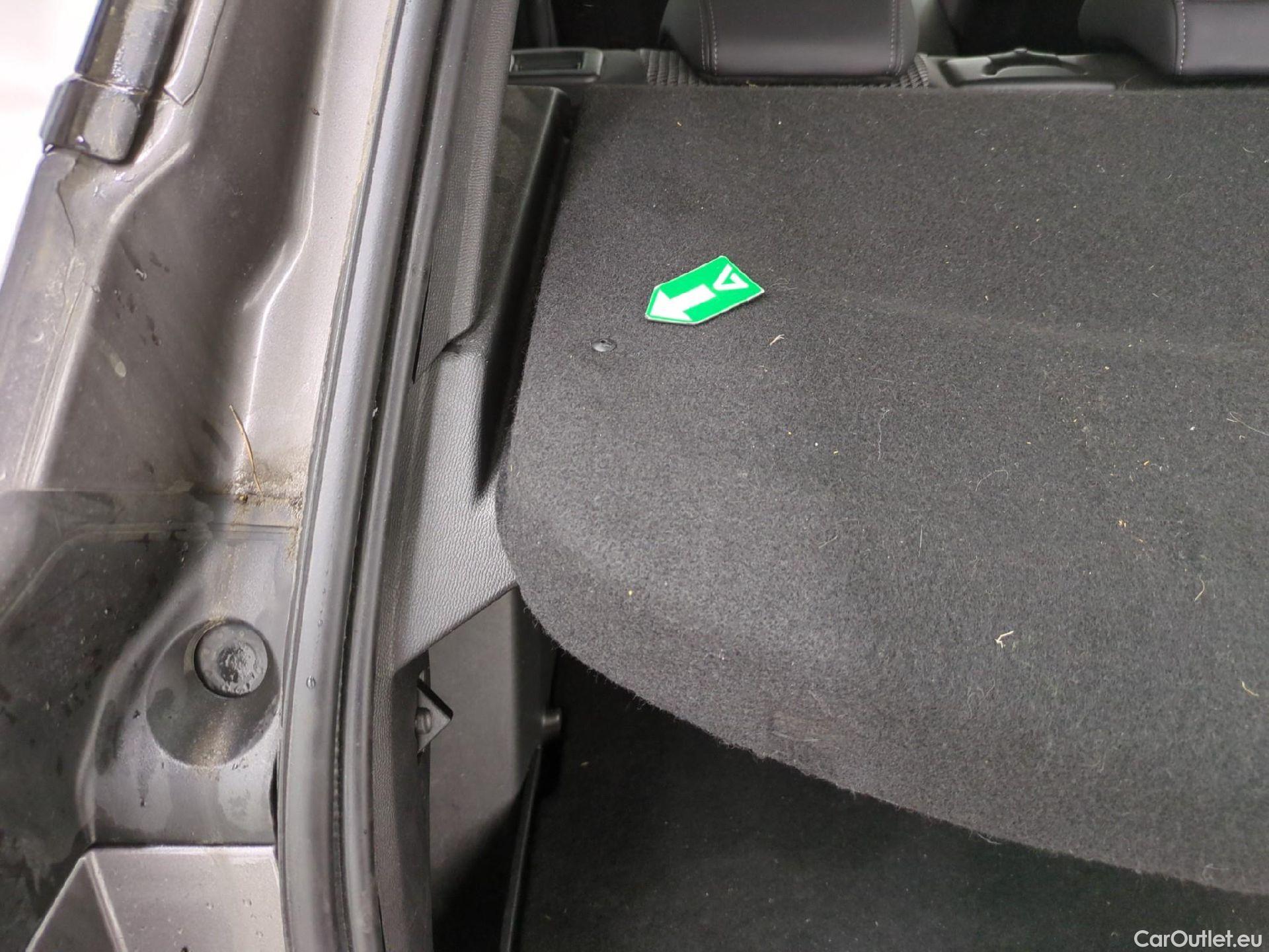  Peugeot  2008  GT Line 1.2 PureTech 130CV BVA8 E6d #10