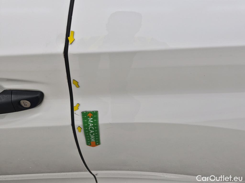  Peugeot  208  Premium 1.5 HDi 100CV BVM6 E6d #33