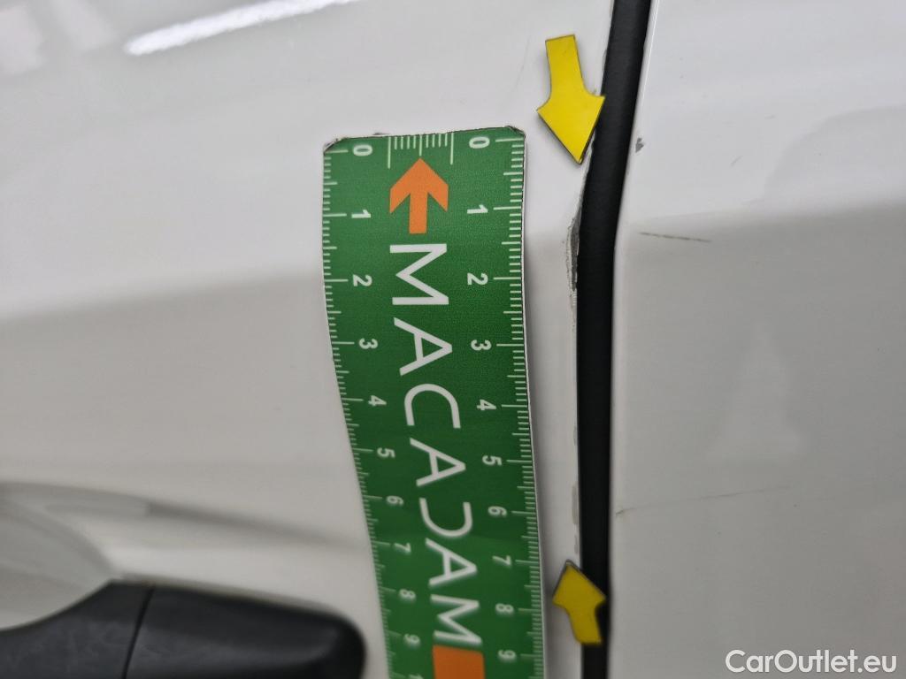  Peugeot  208  Premium 1.5 HDi 100CV BVM6 E6d #30