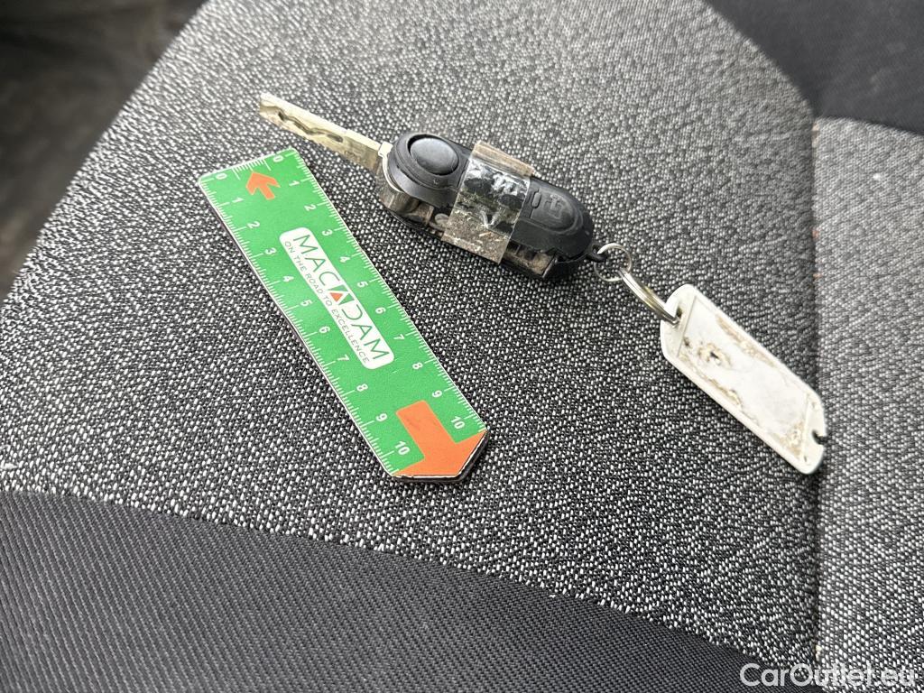  Fiat  Ducato FIAT  VU 4p Fourgon 3.0 M H2 2.0 Multijet 115 Pack Pro Nav #36