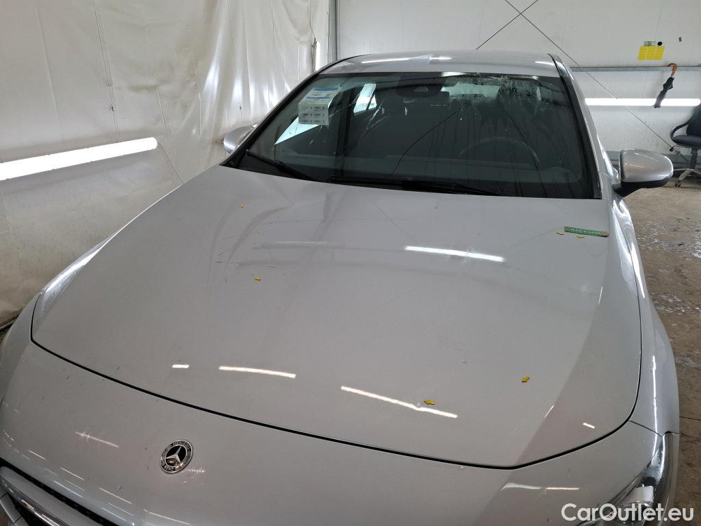  Mercedes  A-Klasse MERCEDES-BENZ Classe A Compact / 2018 / 5P / Berline A 250 e Business Line 8G-DCT #1