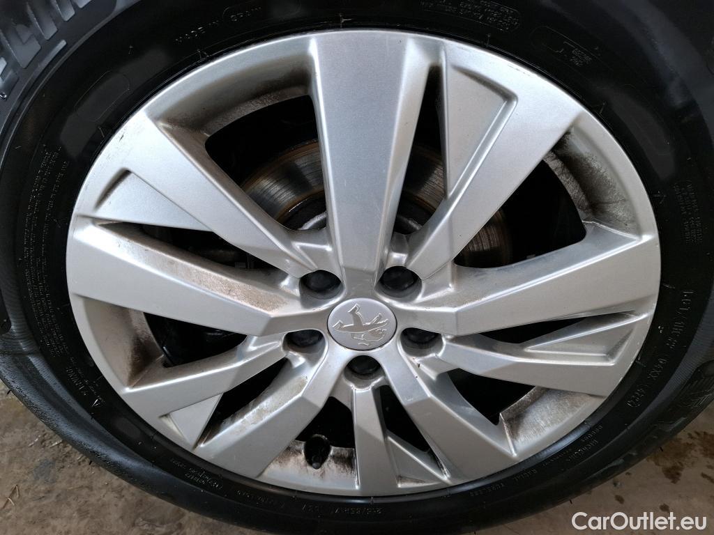  Peugeot  3008  Active Business 1.5 HDi 130CV BVA8 E6d #13