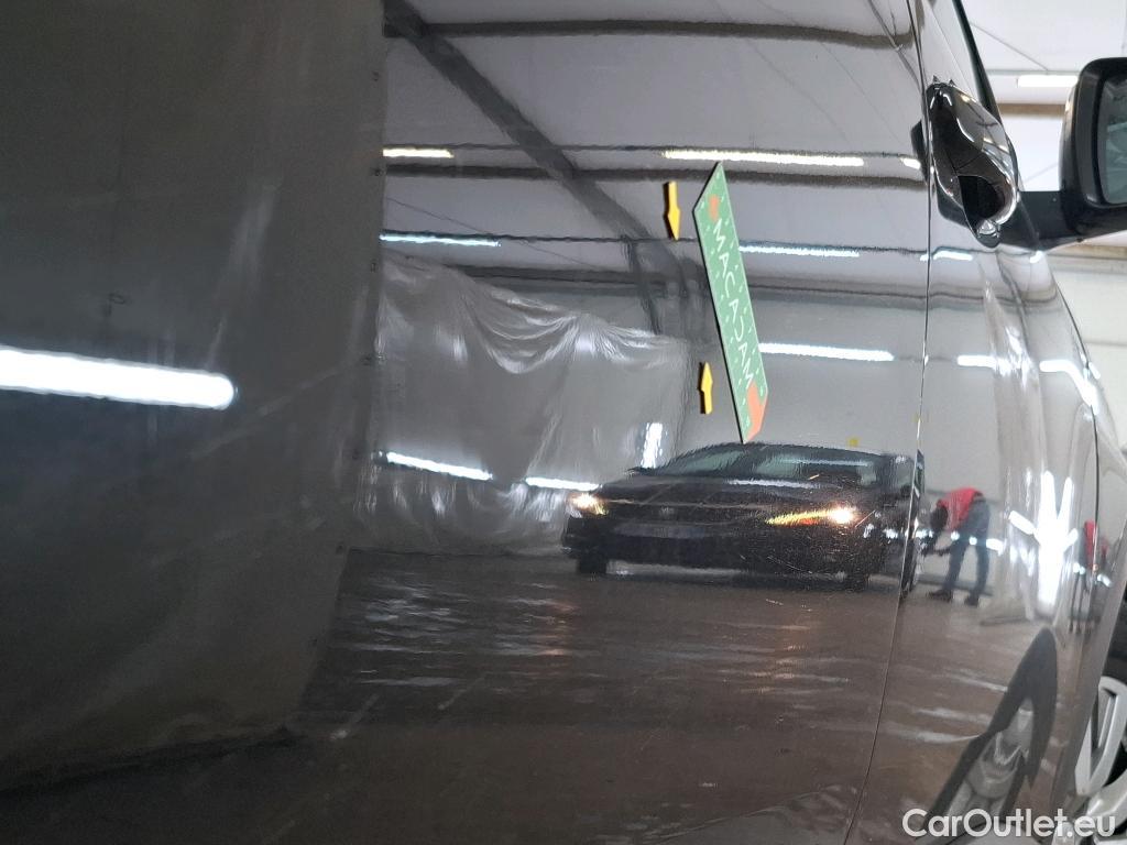  Peugeot  3008  Active Business 1.5 HDi 130CV BVM6 E6d #8