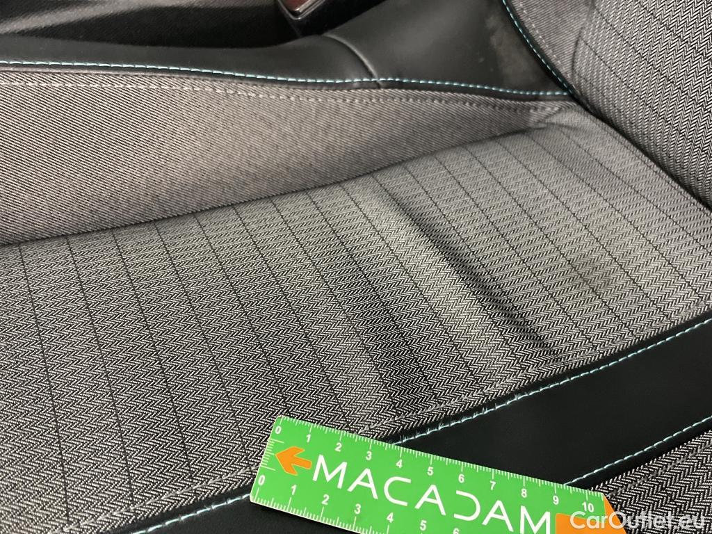  Peugeot  2008  Allure Business 1.5 HDi 110CV BVM6 E6d #12