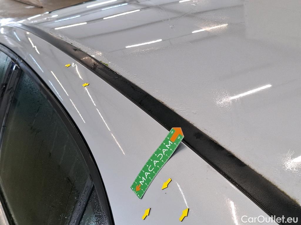  Mercedes  A-Klasse MERCEDES-BENZ Classe A Compact / 2018 / 5P / Berline A 250 e Business Line 8G-DCT #12