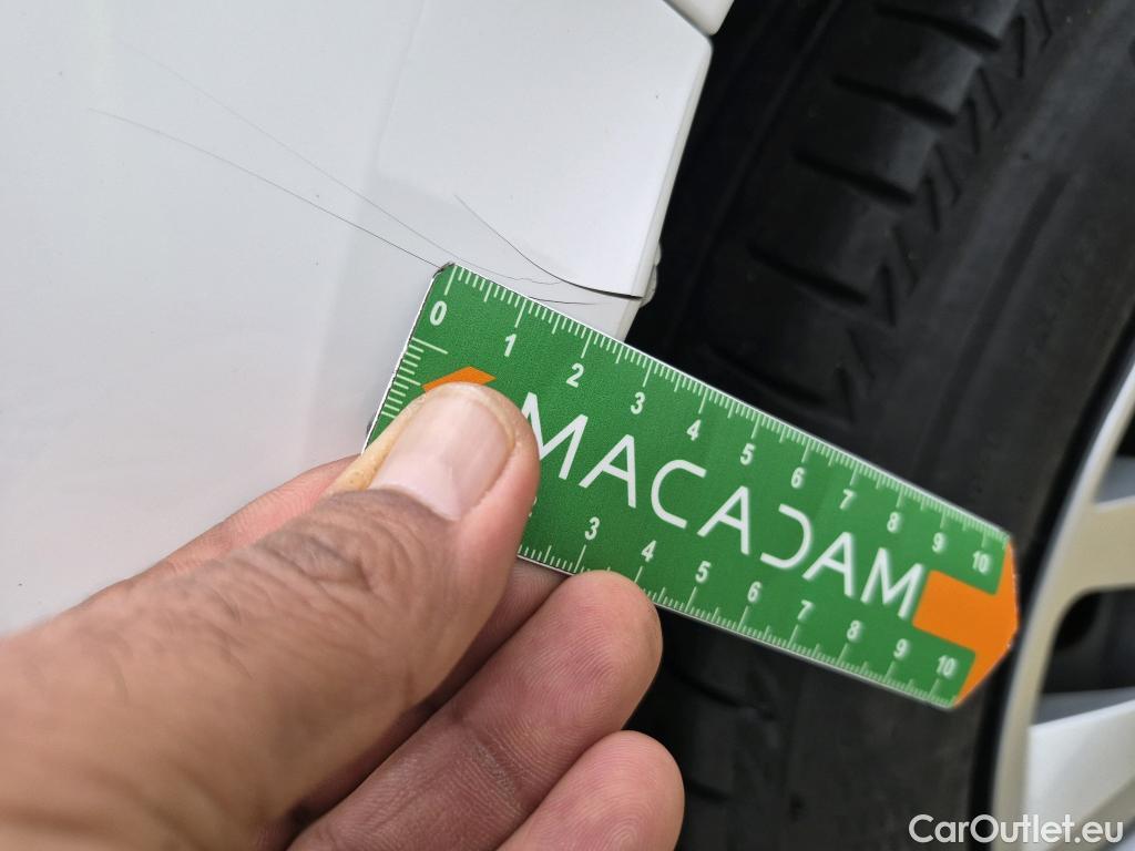  Peugeot  208  Premium 1.5 HDi 100CV BVM6 E6d #6