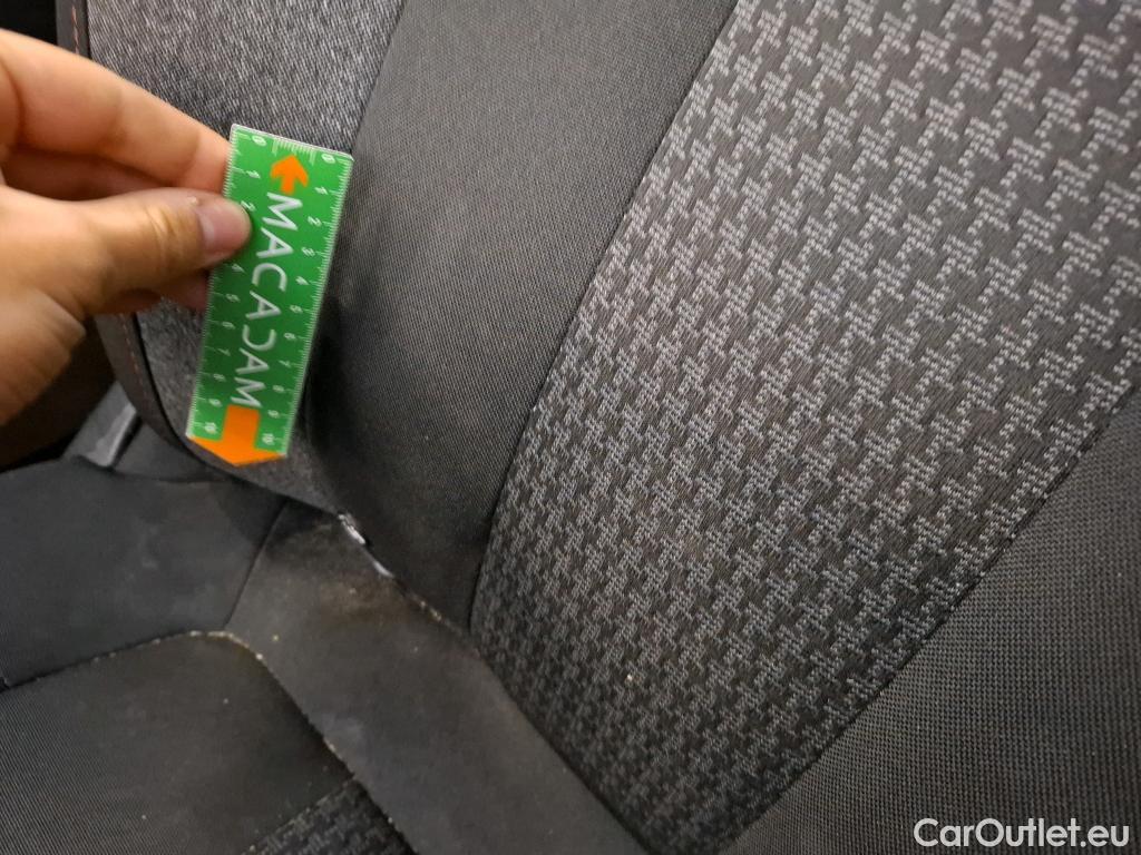  Peugeot  3008  Active Business 1.5 HDi 130CV BVM6 E6d #37