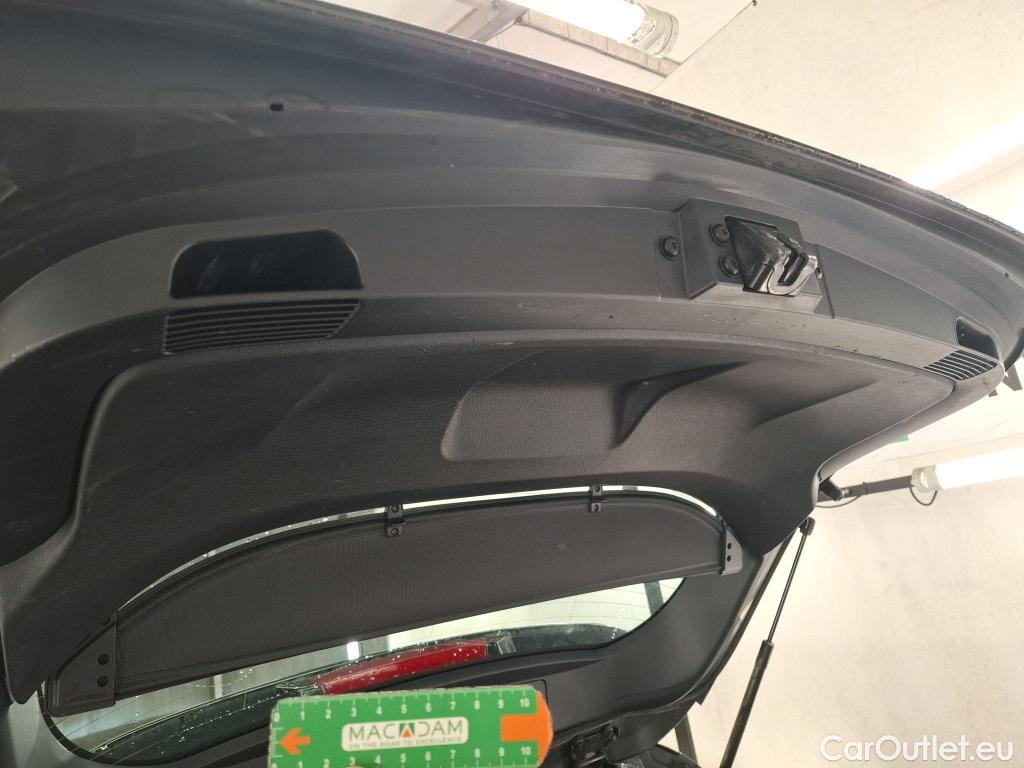  Toyota  Corolla TOYOTA  Touring Sports / 2018 / 5P / Break Hybride 122h Dynamic Business Beyond Zer #14