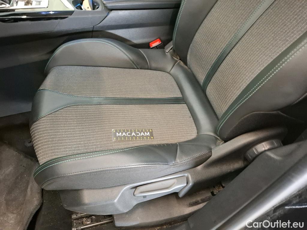  Peugeot  5008  Allure Pack 1.2 PureTech 130CV BVA8 7 Sieges E6d #10