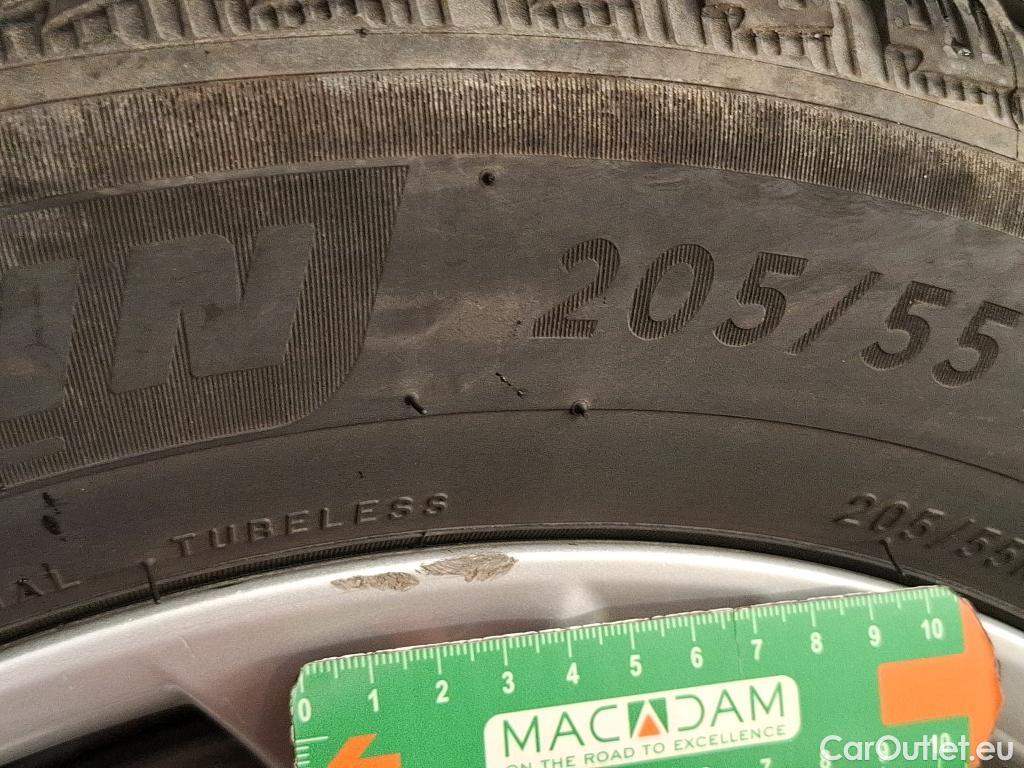  Toyota  Corolla TOYOTA  Touring Sports / 2018 / 5P / Break Hybride 122h Dynamic Business Beyond Zer #7