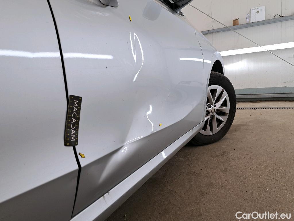  Skoda  Fabia  Ambition 1.0 MPI 80CV BVM5 E6d #3