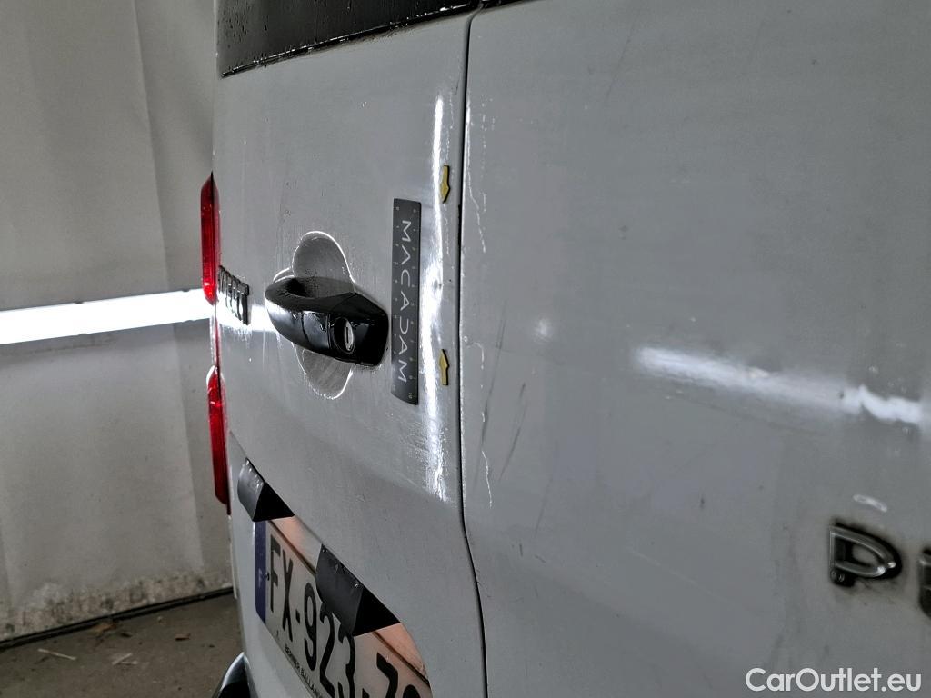  Peugeot  Expert  Combi Standard 1.5 HDi 120CV BVM6 9 Sieges E6d #27